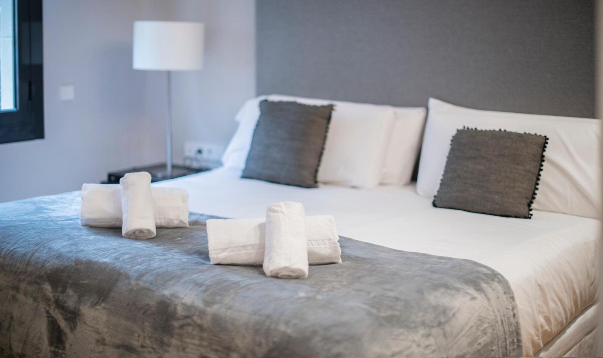 You Stylish Diagonal Apartments Barcelona Room photo